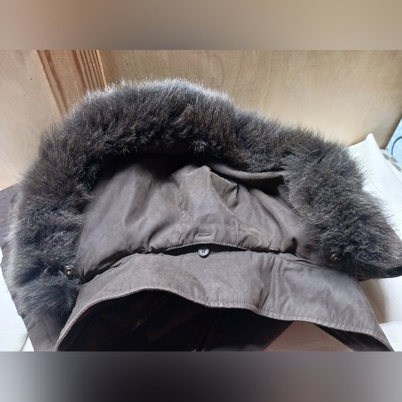 Liz Claiborne Winter Jacket/ Size S/ Detachable hood, zip & snap closure/ Brown - Picture 4 of 11